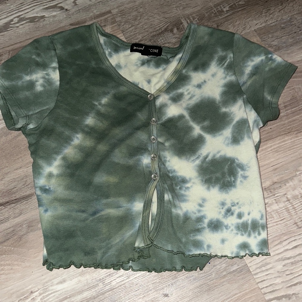 Tie-dye crop top